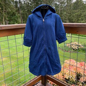 Gap Maternity size Medium Blue Short Sleeve Hooded Full Zip Jacket